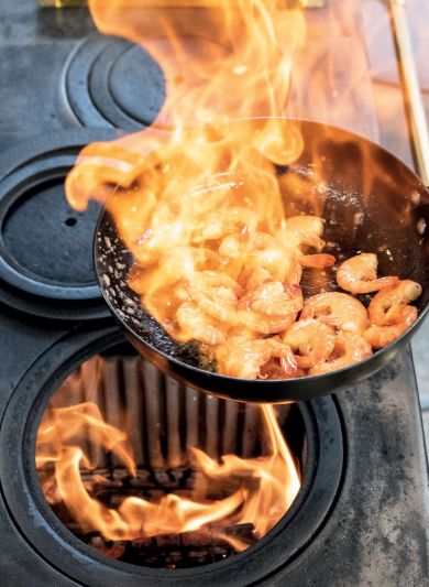 Poêlé de gambasse au feu de bois