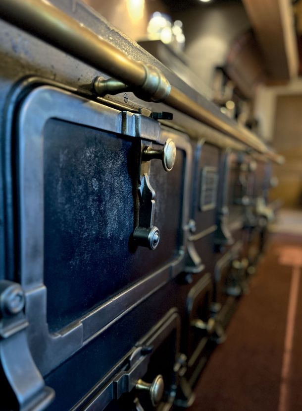 Harmonie entre la brique et la fonte