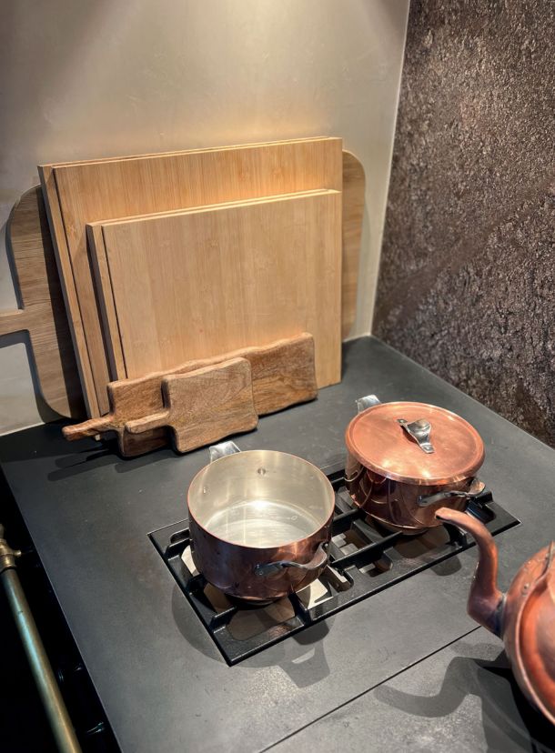 Harmonie entre la brique et la fonte