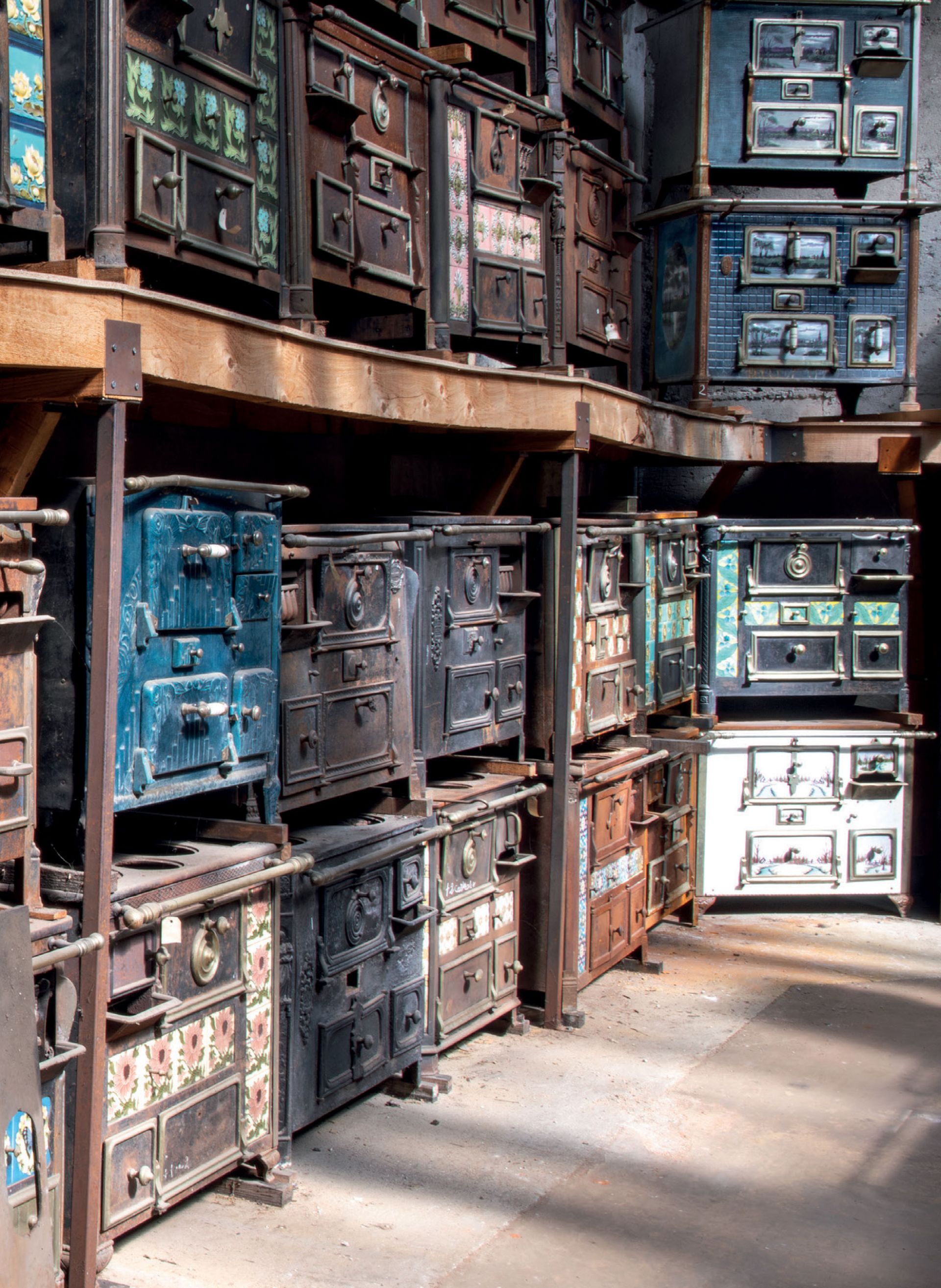 Empilement de fourneaux à bois Stéphanois